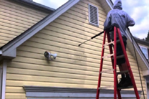 House exterior washing